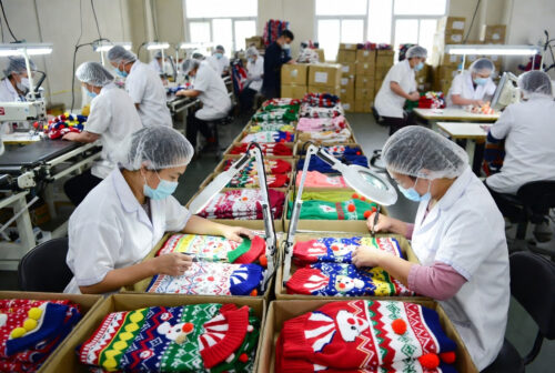 Knitted Dog Holiday Sweater for Wholesale 