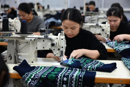 Wholesale Large Dog Christmas Sweater in Acrylic Knit