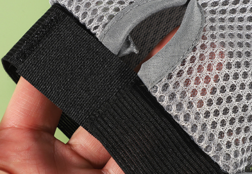 Dog Grooming Gloves with Metal Needles for Wholesale