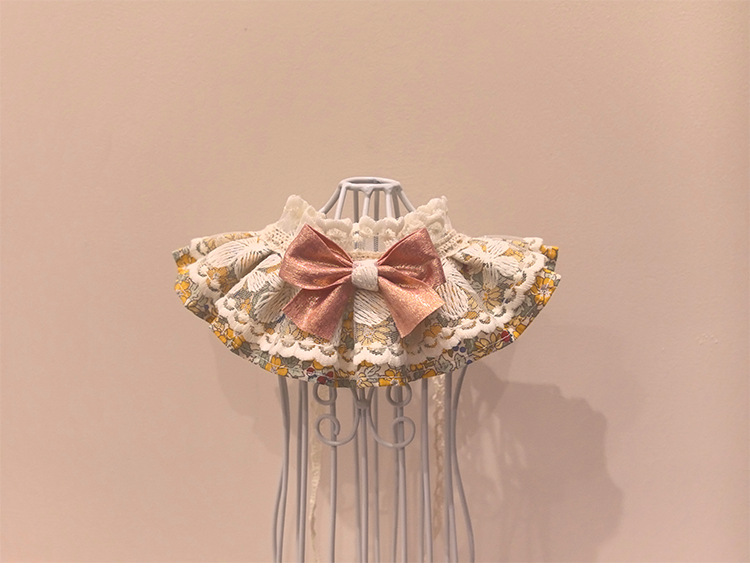 Lace Trim Dog Scarf Collar for Wholesale
