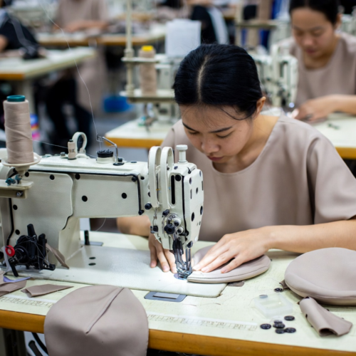 Plaid Dog Beret for Wholesale