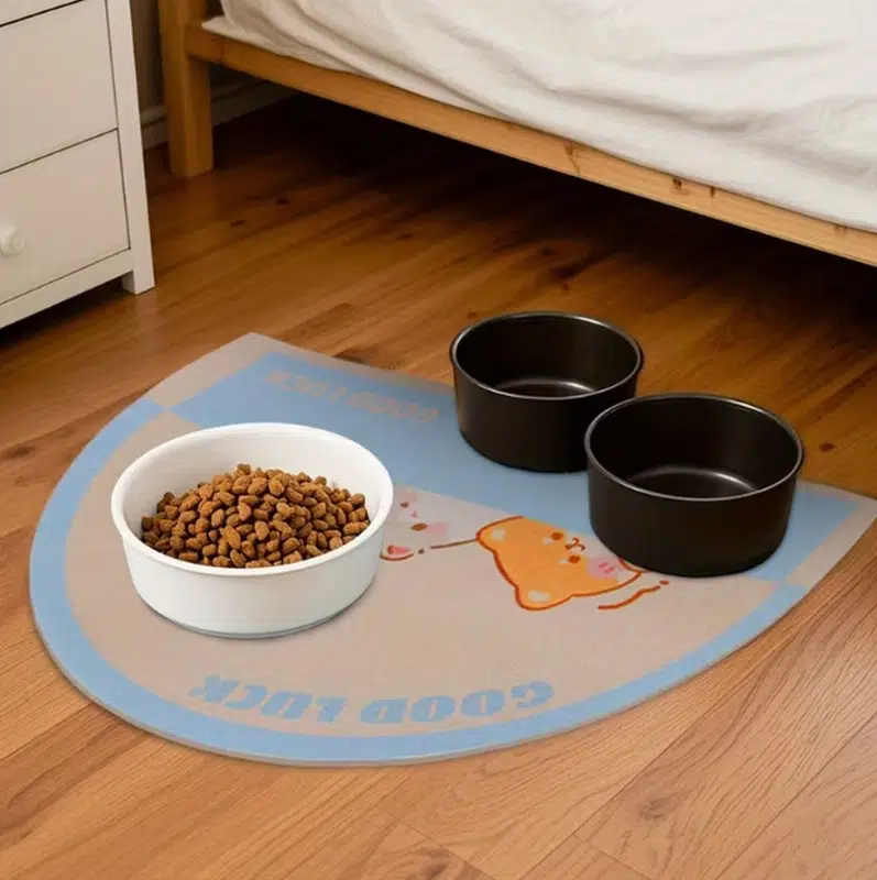 Wholesale Easy-Clean Pet Mat Semi-Circle Shape for Food Bowls - Image 5