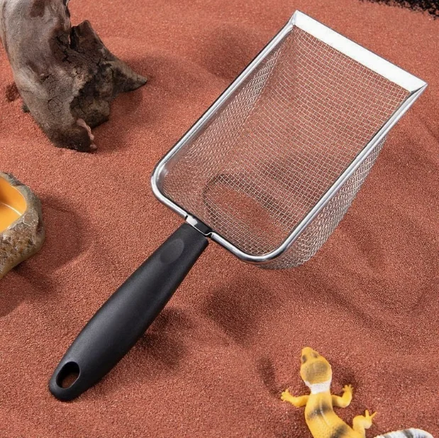 rabbit litter scoop