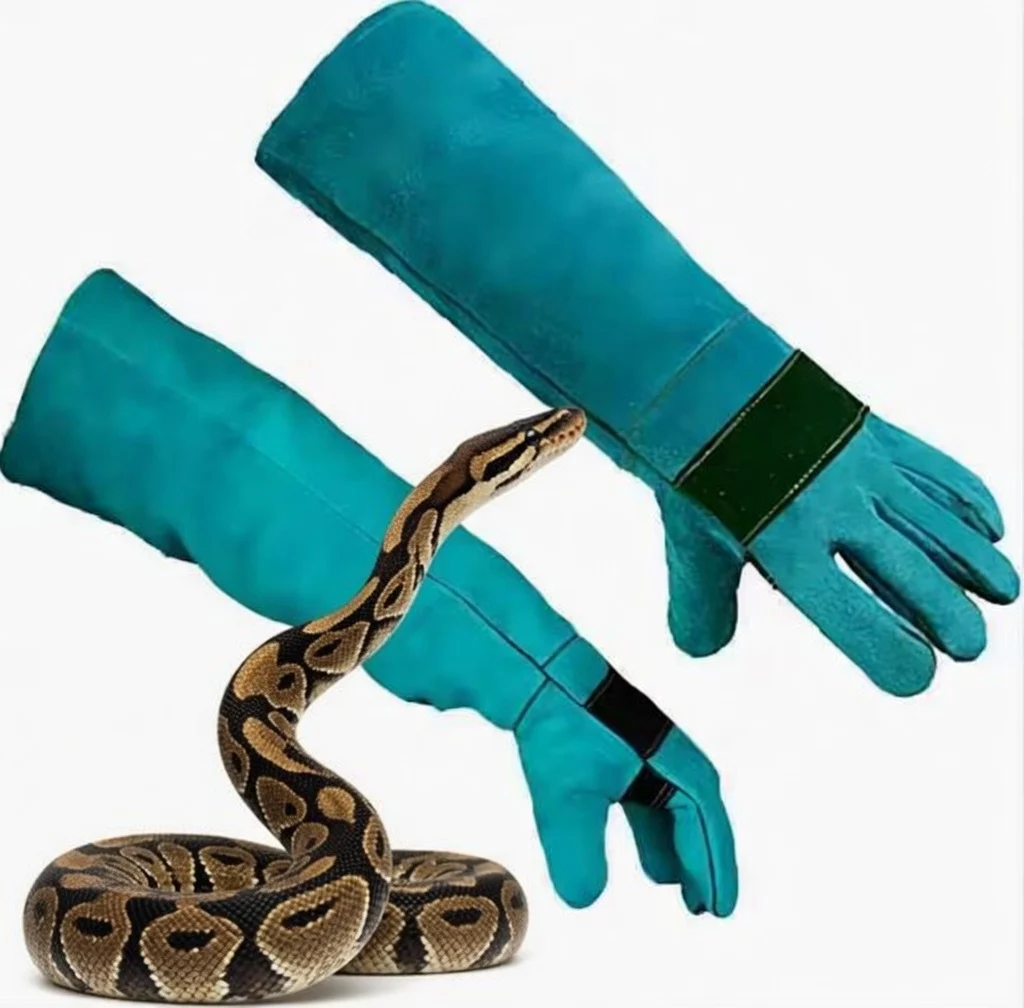 Snake Bite Resistant Gloves